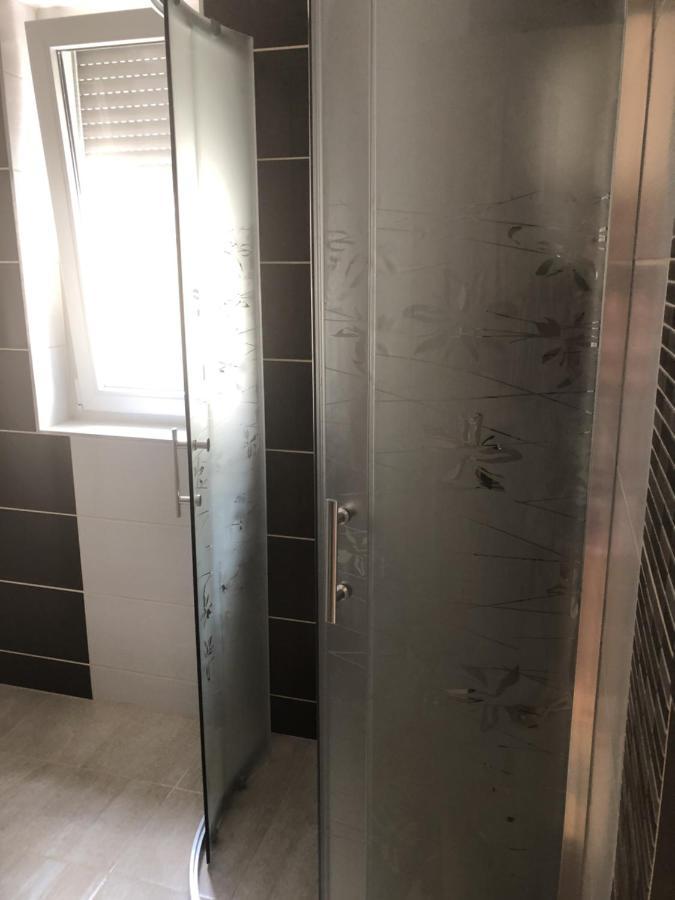 Szem-S Vendeghaz Hotel Balatonszemes Ngoại thất bức ảnh