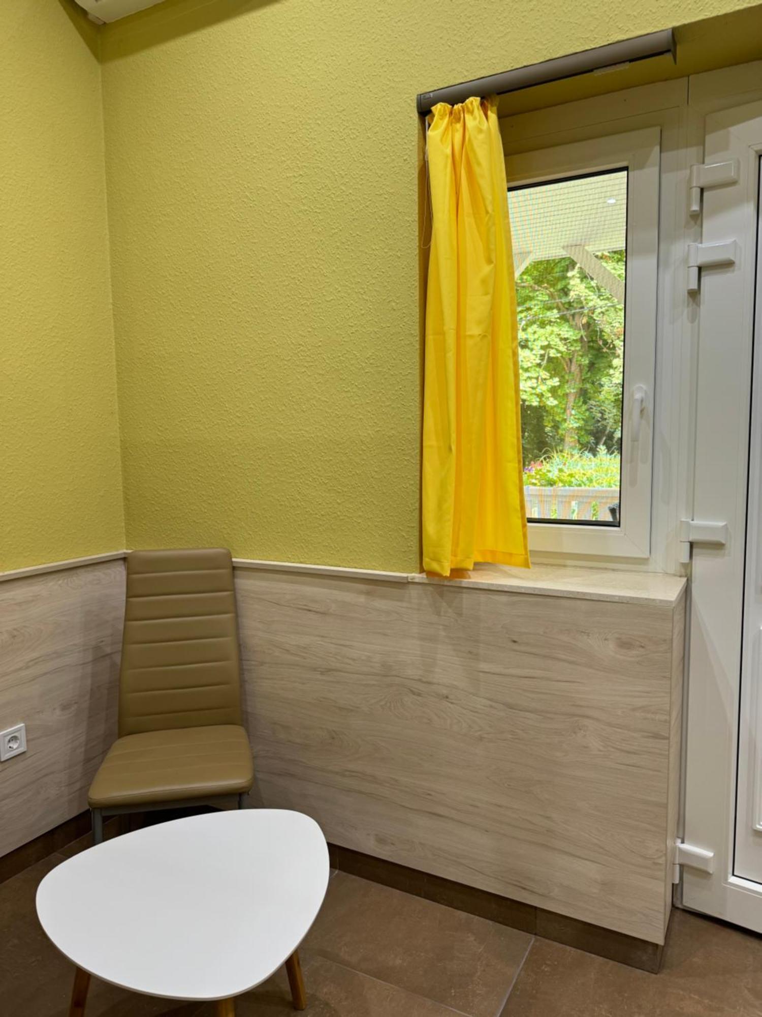 Szem-S Vendeghaz Hotel Balatonszemes Ngoại thất bức ảnh