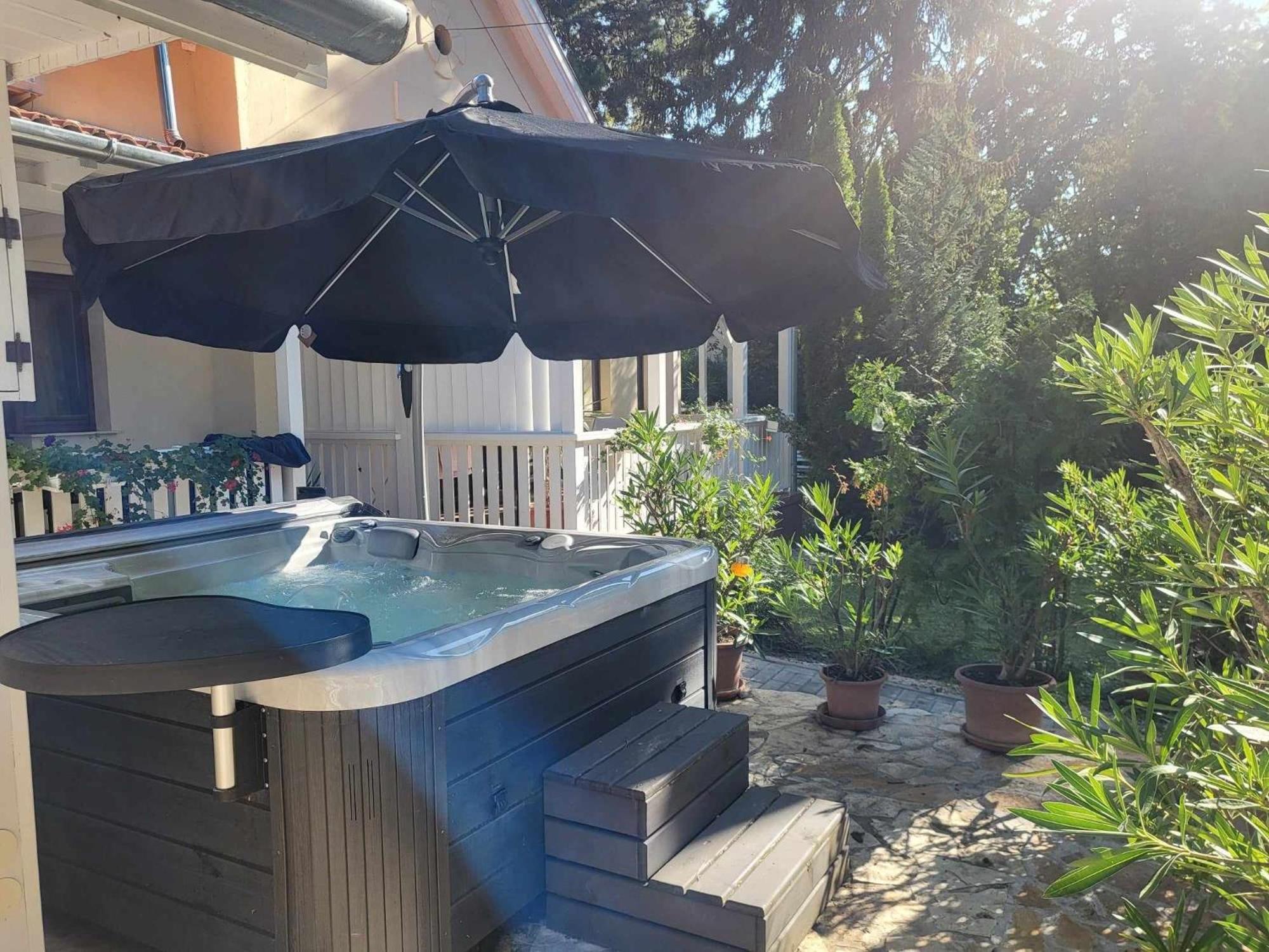 Szem-S Vendeghaz Hotel Balatonszemes Ngoại thất bức ảnh