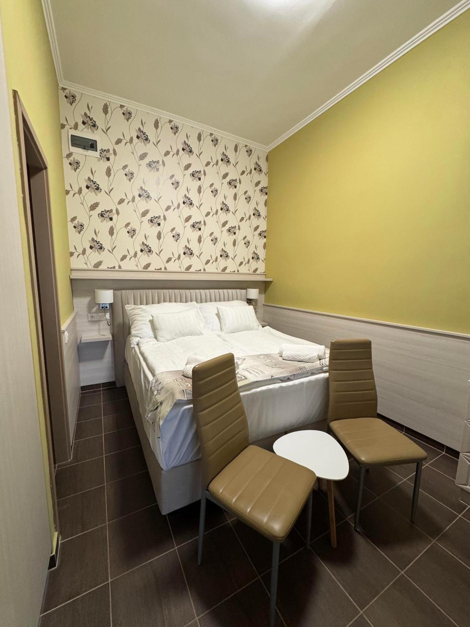 Szem-S Vendeghaz Hotel Balatonszemes Ngoại thất bức ảnh